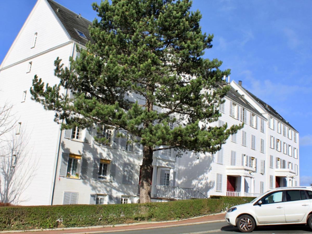 Apartment Le Parc Cordier-6 By Interhome Trouville-sur-Mer Exterior foto